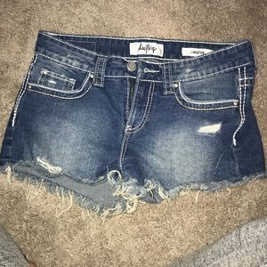 Jean shorts!!